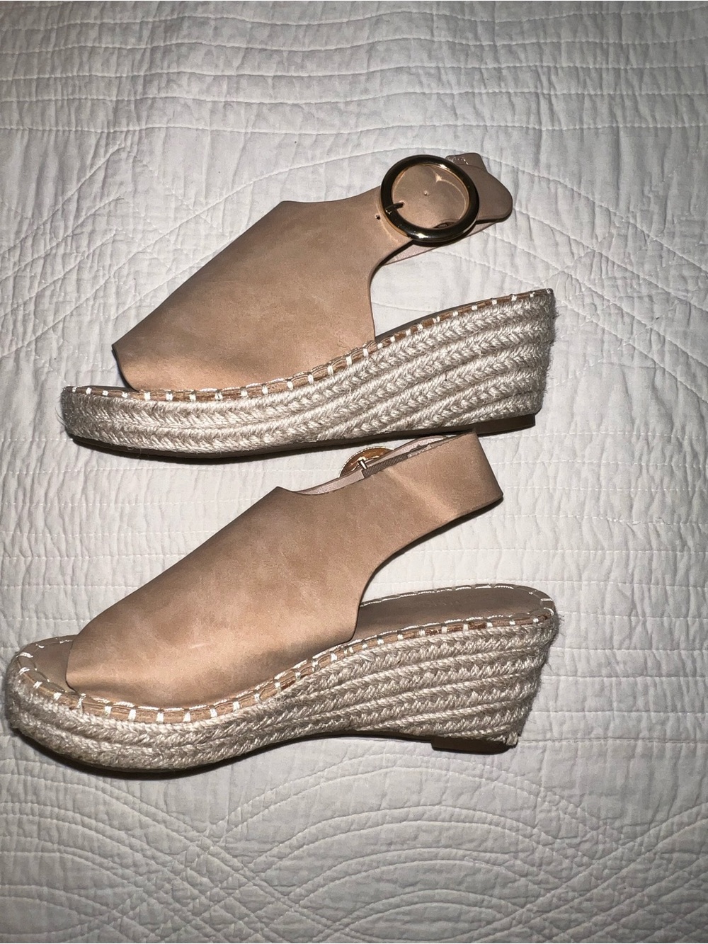 Catherine Malandrino Neutral Taupe Open-Toe Slingback Sandals